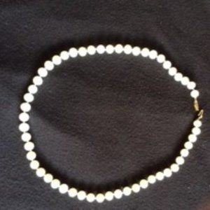Pearl necklace